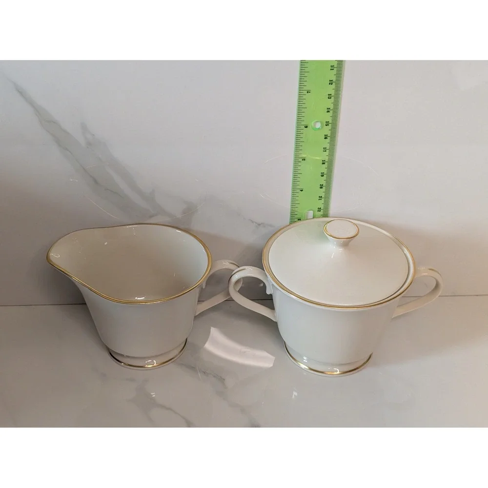 Lenox Hayworth Ivory Porcelain Sugar Bowl with Lid and Creamer Set Gold Trim